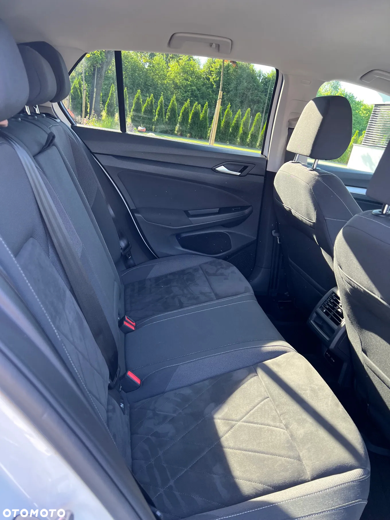 Volkswagen Golf VII 1.5 TSI BMT Evo Comfortline DSG - 12