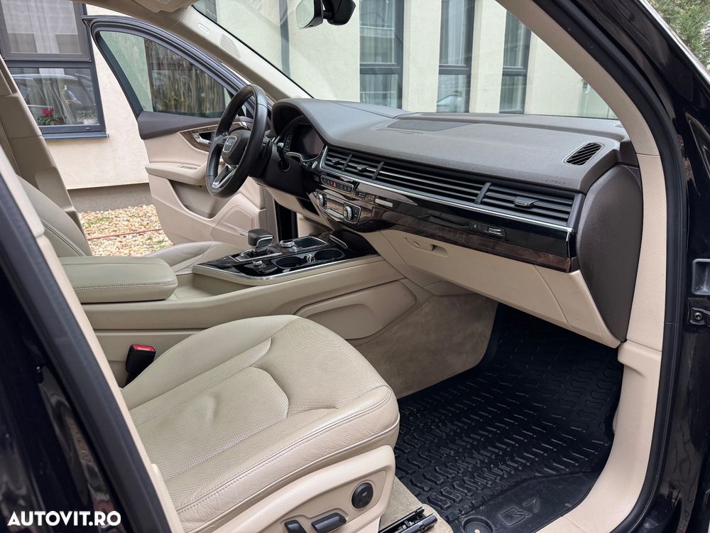 Audi Q7 3.0 TFSI Quattro Tiptronic - 18