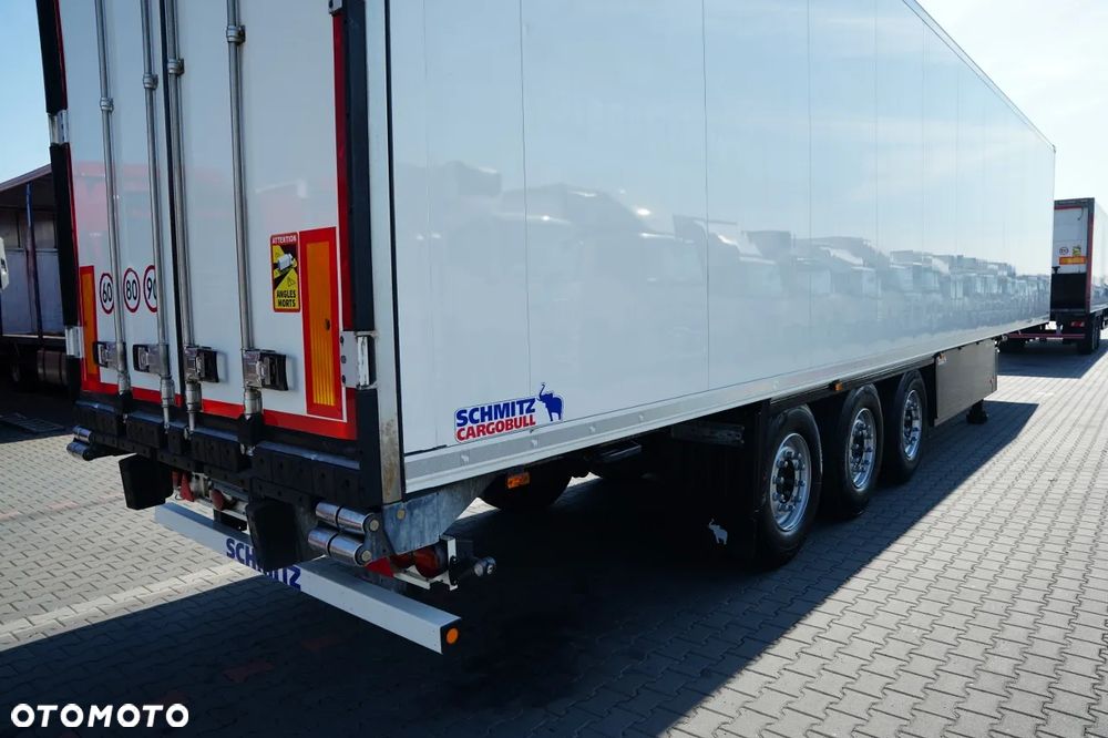 Schmitz Cargobull / CHŁODNIA / HAKÓWKA / THERMO KING SLXI 400 / PALECIARA / OŚ PODNOSZONA / - 13