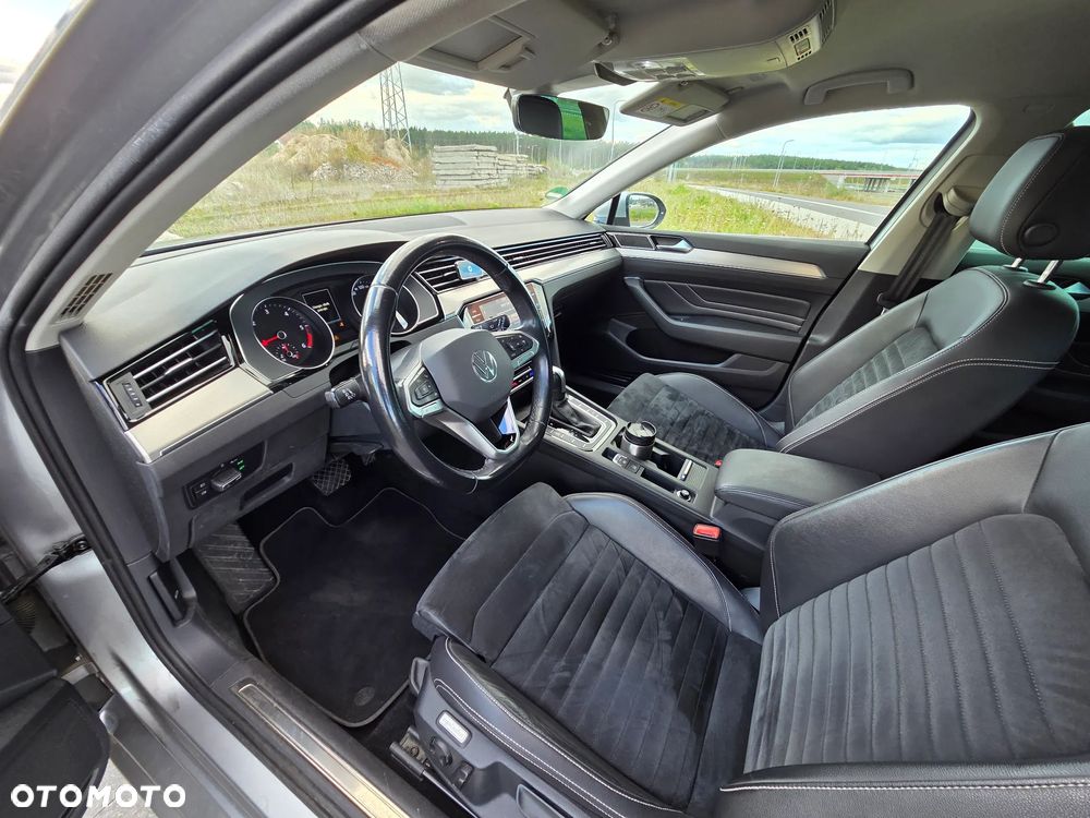 Volkswagen Passat Variant 2.0 TDI DSG (BlueMotion Technology) Highline - 13