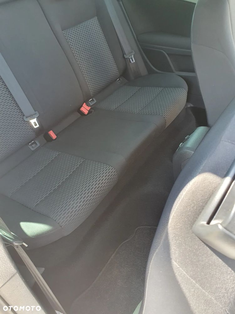 Volkswagen Golf 1.4 Team - 10