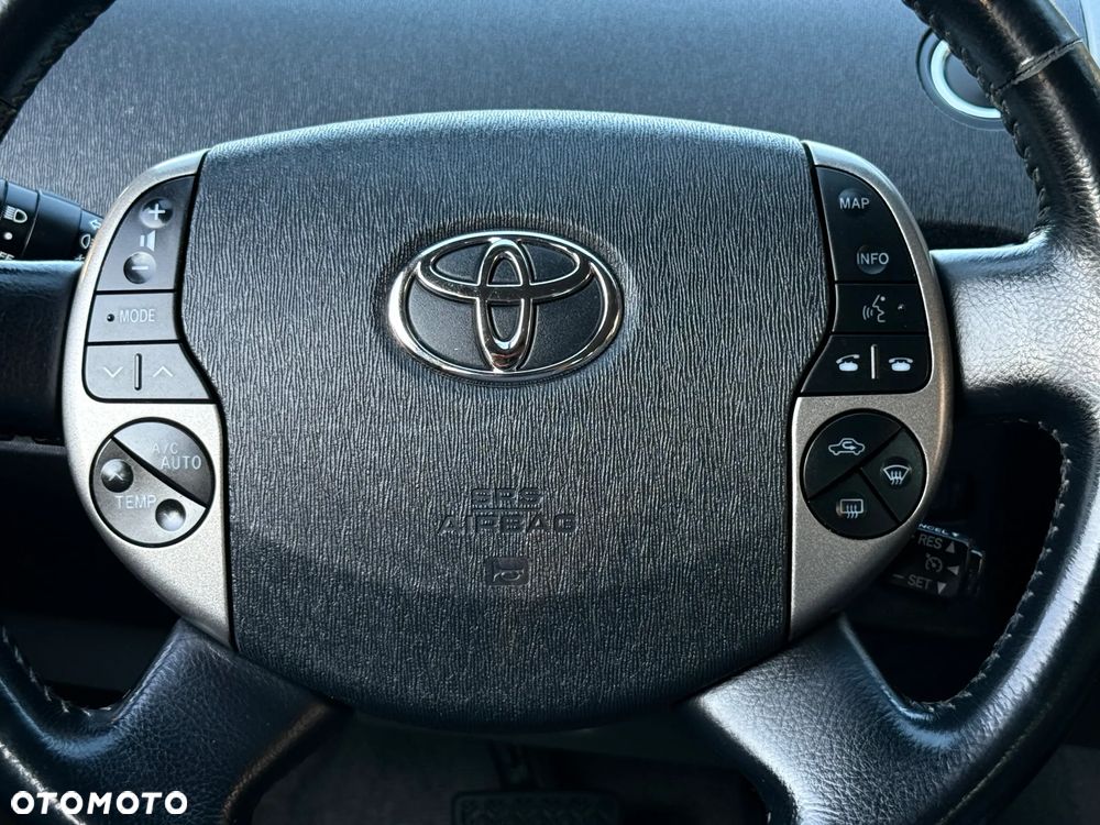Toyota Prius 1.5 VVT-i Sol - 22