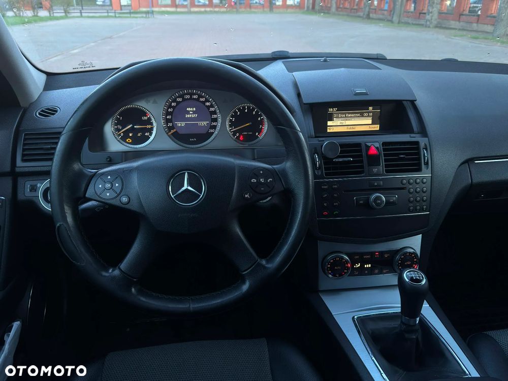 Mercedes-Benz Klasa C 180 Kompressor Elegance - 13