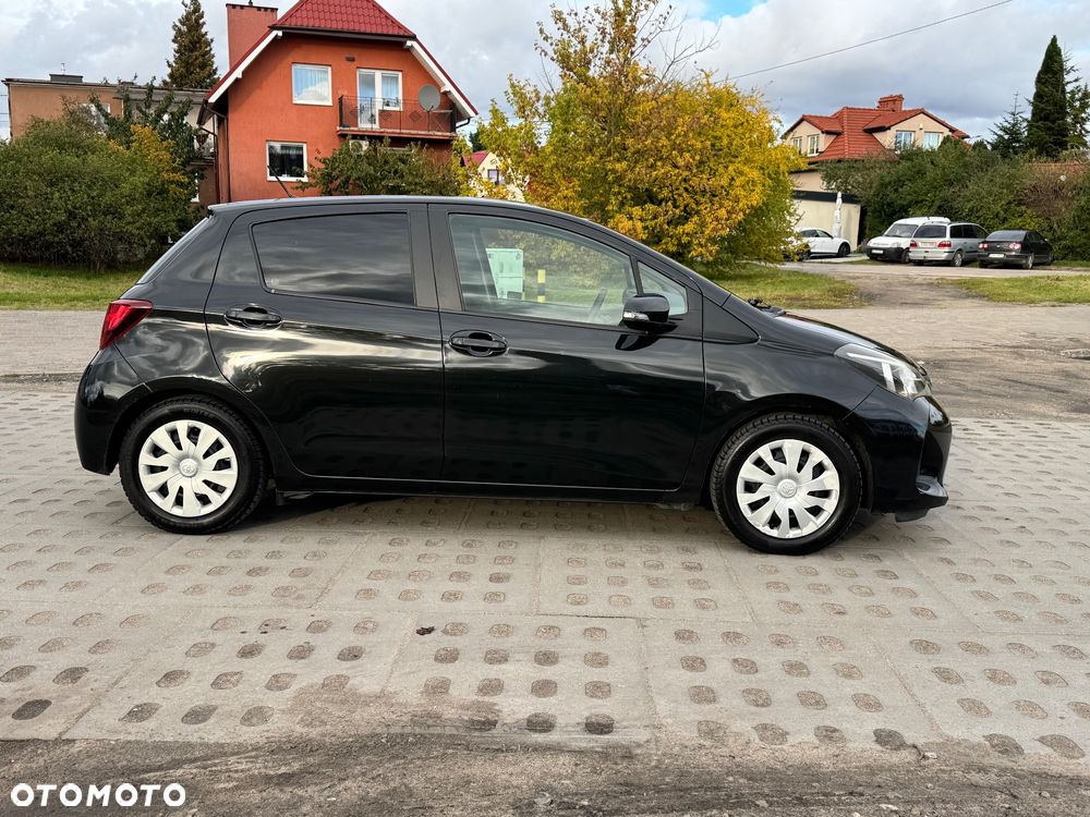 Toyota Yaris 1.0 Sol - 4