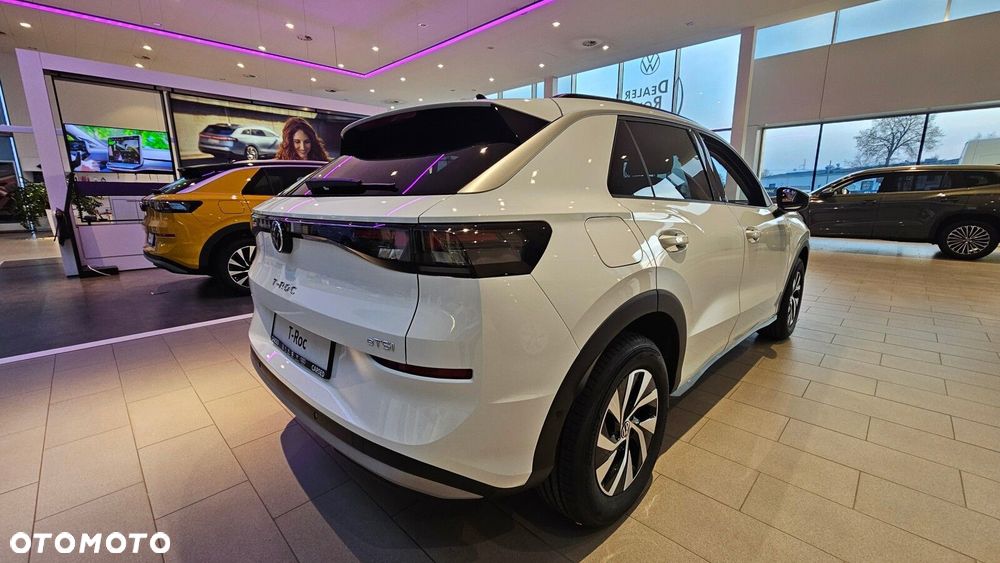 Volkswagen T-Roc - 12