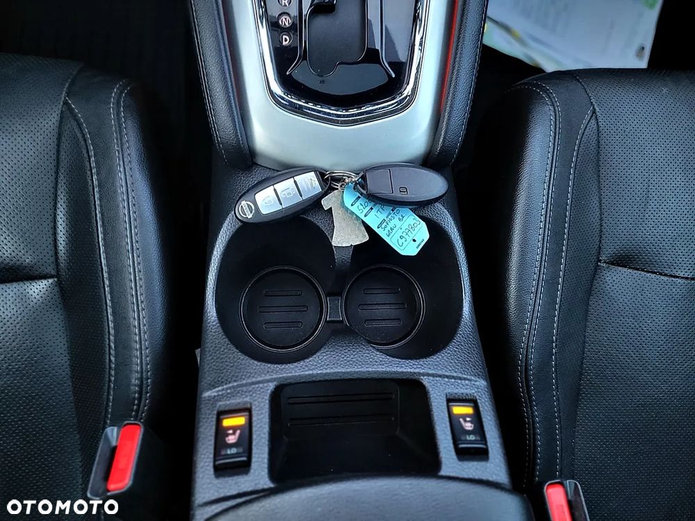 Nissan Qashqai 1.6 dCi Xtronic TEKNA+ - 19