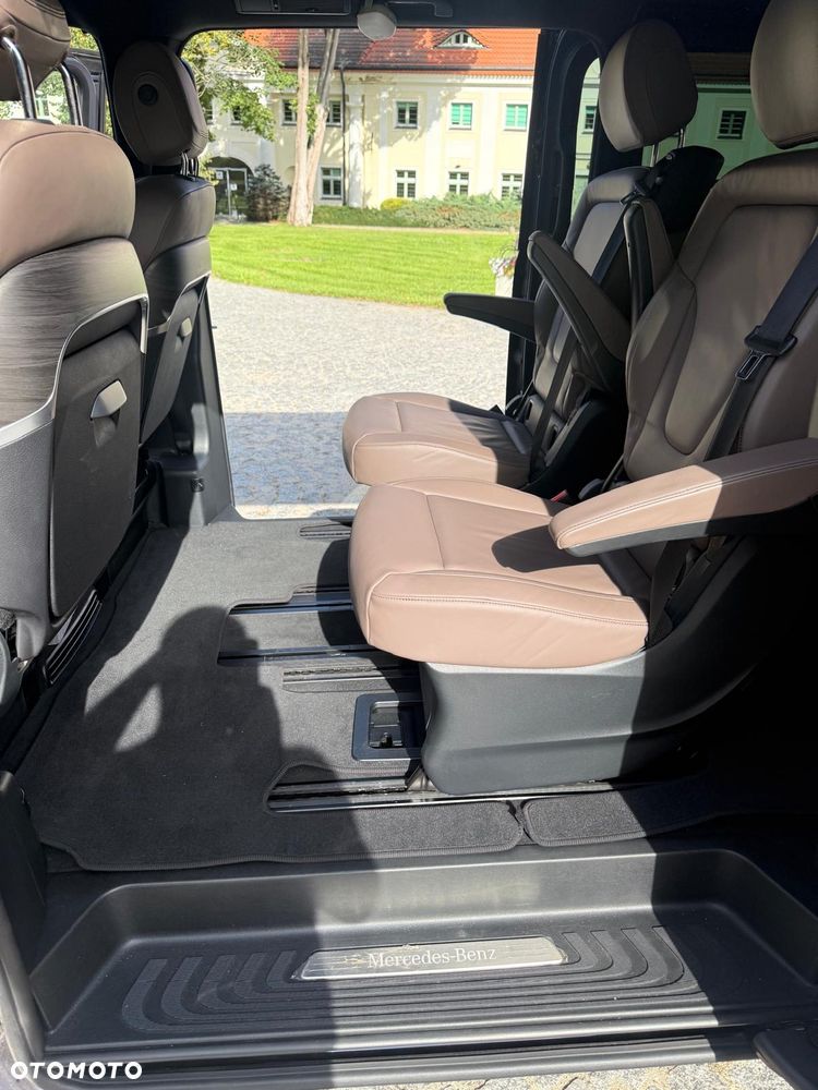 Mercedes-Benz Klasa V 300 d 9G-Tronic Exclusive (długi) - 13