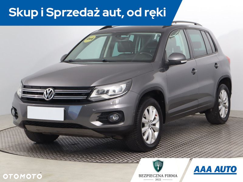 Volkswagen Tiguan - 2