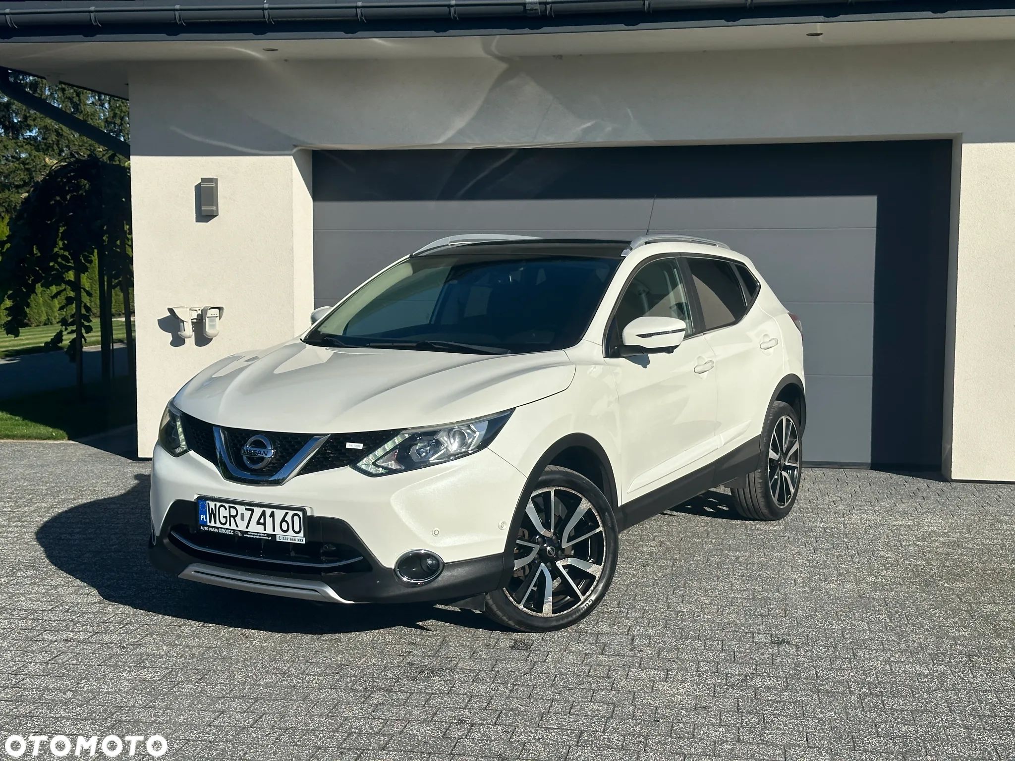 Nissan Qashqai 1.6 DIG-T 360 - 1