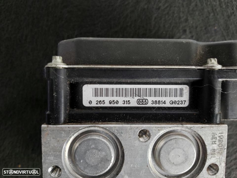 BMW Serie 5 (E60) 2003-2010 Modulo ABS BMW Serie 5 E60 34516758743, 34.51-6758743, 34.51-6 758 743, 34526766302, 0265234029, 0 265 234 029, 0265950315, 0 265 950 315, 34516766300, 34.51-6 766 300 - 2