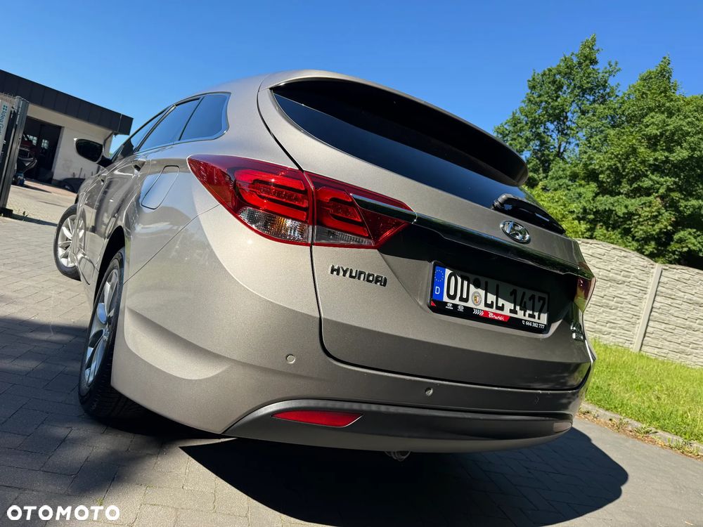 Hyundai i40 1.7 CRDi Style DCT - 17