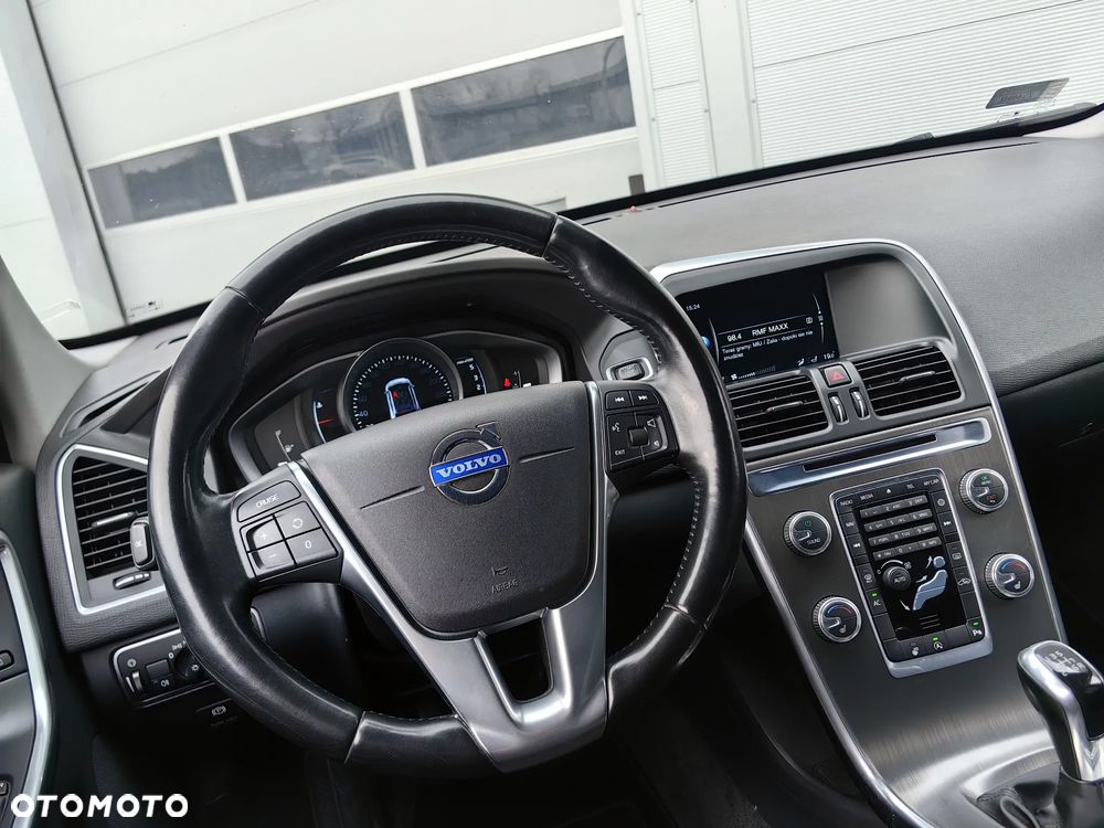 Volvo XC 60 D4 Kinetic - 14