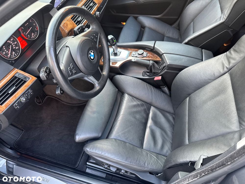 BMW Seria 5 - 25