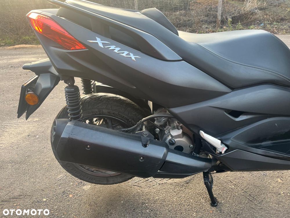 Yamaha X-max - 9