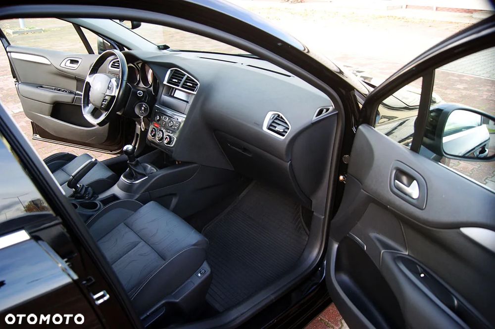 Citroën C4 - 25