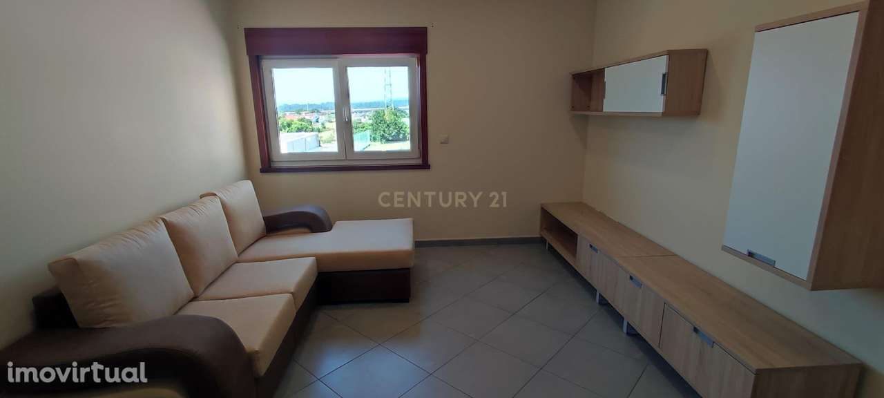 Apartamento T2 com Vista Panorâmica em Valença - Grande imagem: 3/25