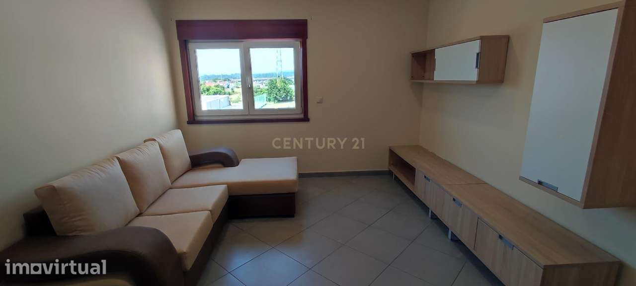 Apartamento T2 com Vista Panorâmica em Valença - Grande imagem: 3/25