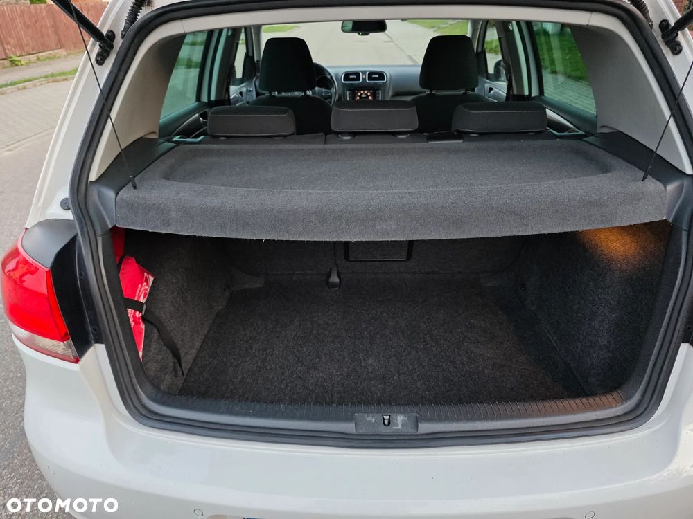 Volkswagen Golf 1.2 TSI BlueMotion Technology Style - 26