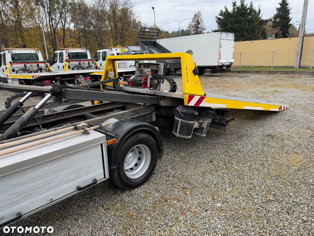 Iveco Daily 70C18 Pomoc drogowa Laweta 2017r Hi-Matic - 8