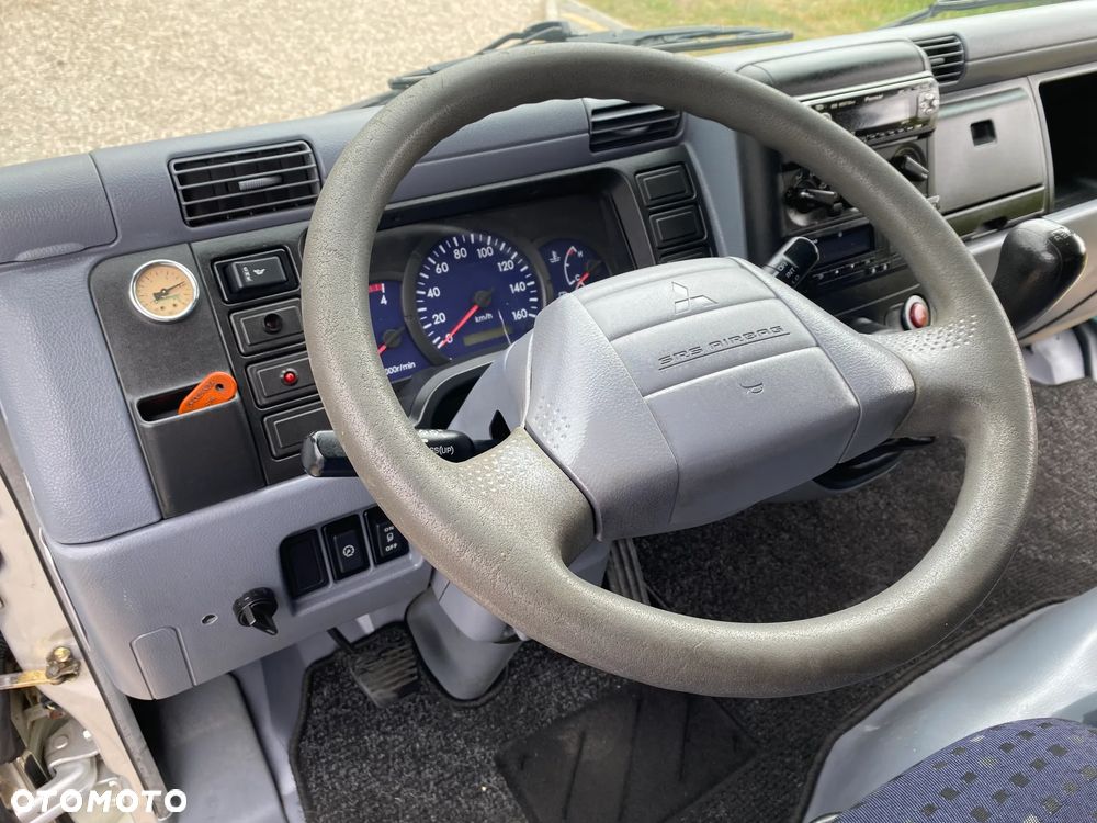 Mitsubishi Canter Fuso - 22