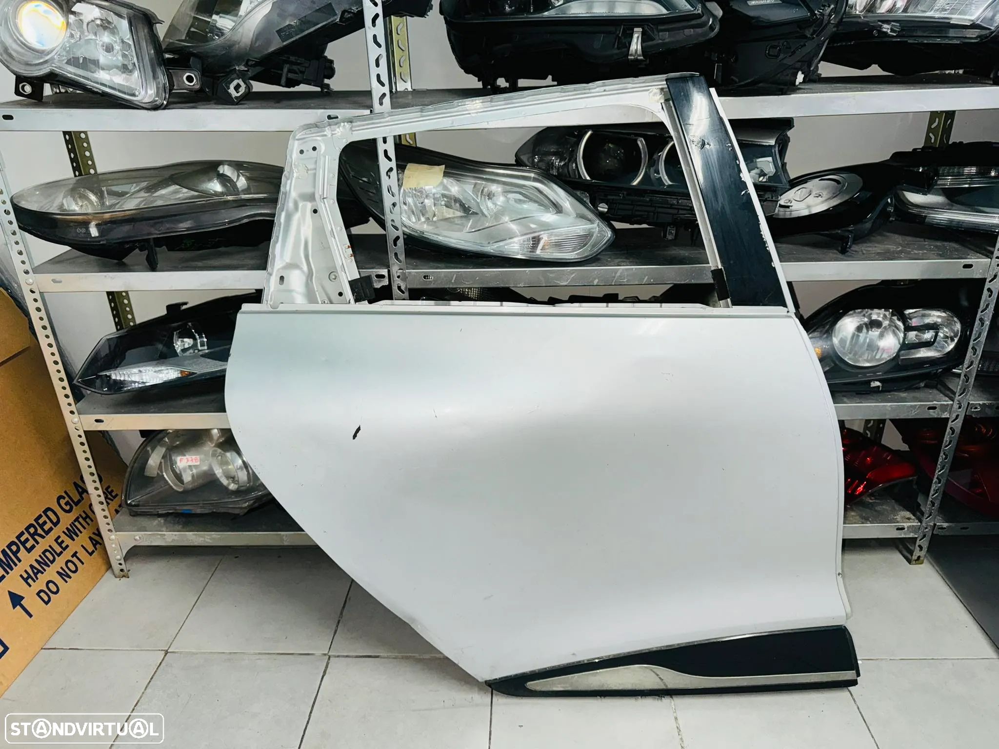 Porta Trás Drt Renault Clio IV - 2012 / 2016 - 1