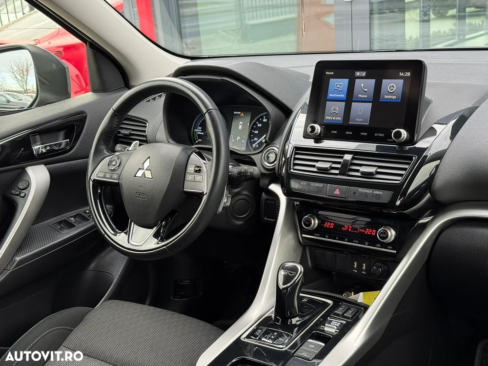 Mitsubishi Eclipse-Cross 4WD Intro Edition - 14