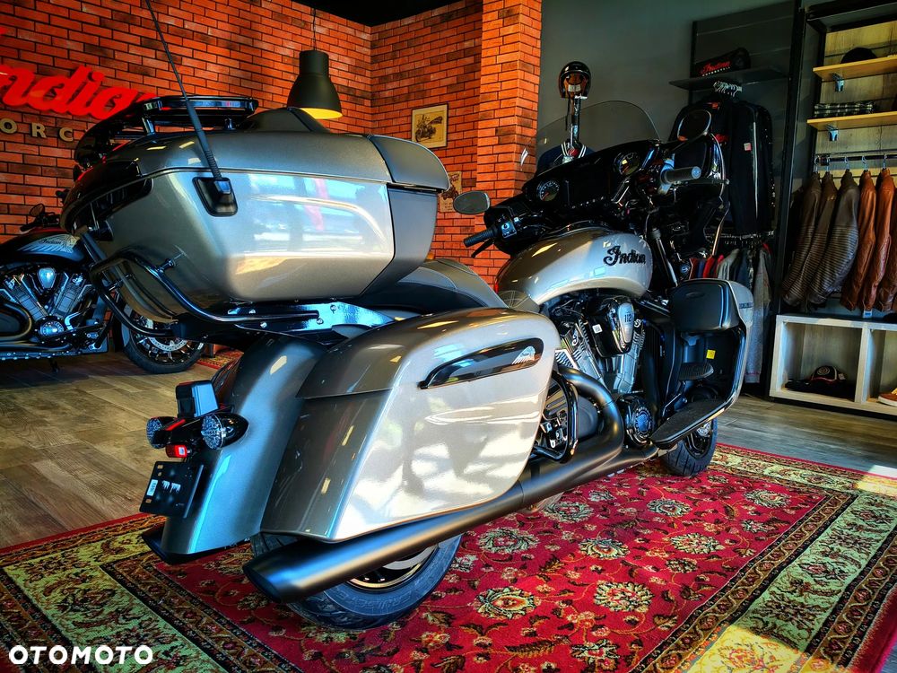 Indian Roadmaster - 3