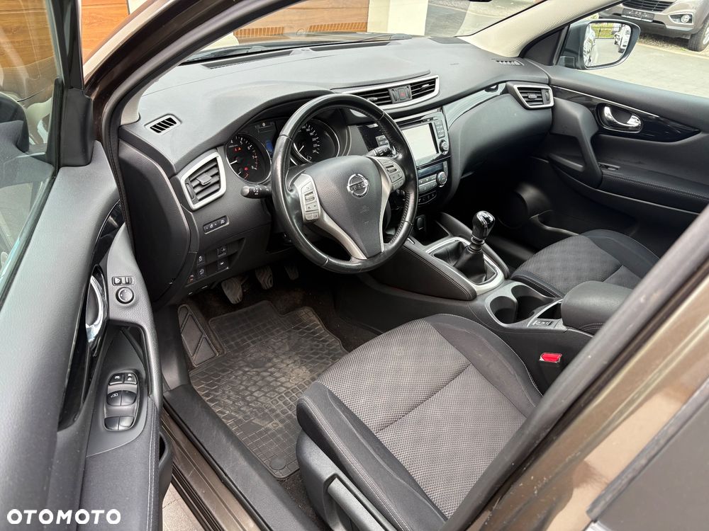 Nissan Qashqai 1.2 DIG-T N-Vision - 7
