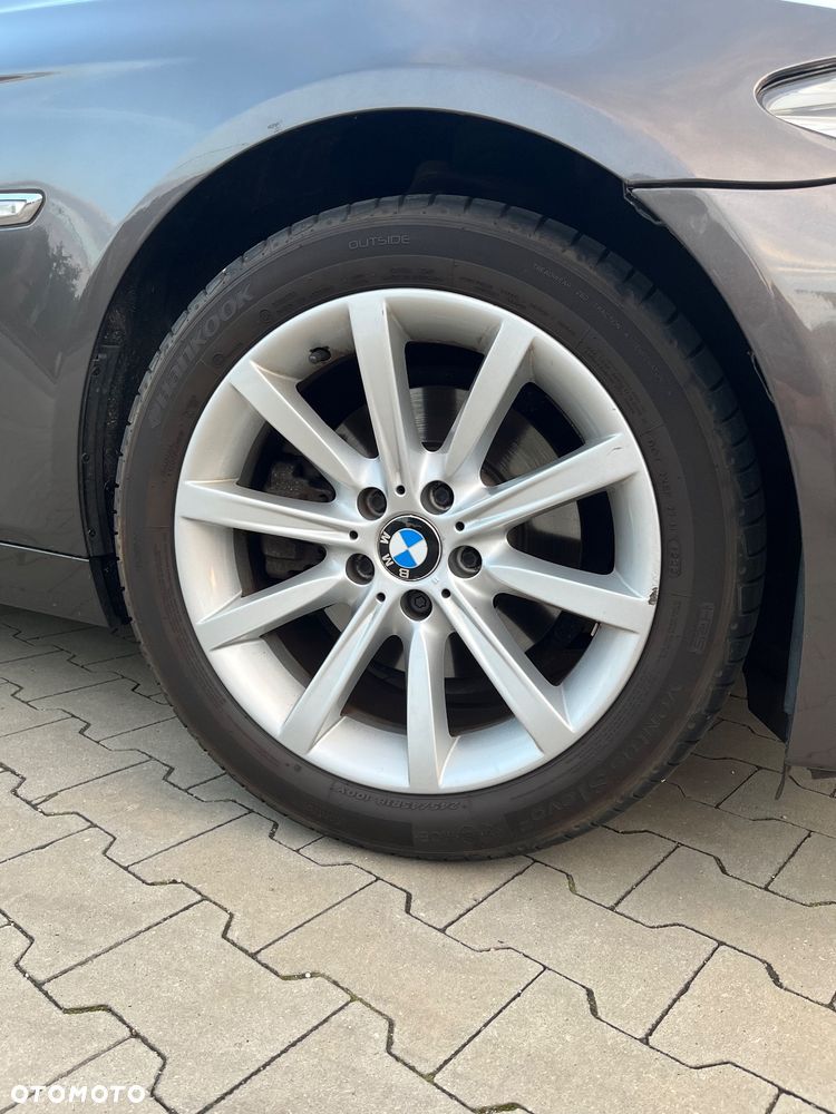 BMW Seria 5 520d Luxury Line - 8