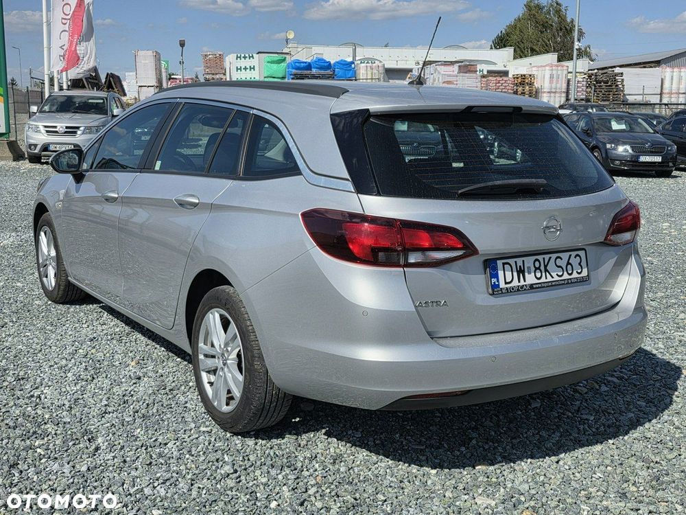 Opel Astra - 6