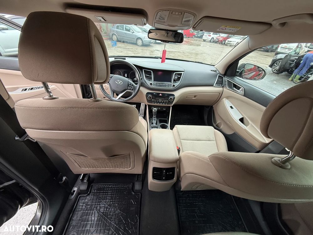 Hyundai Tucson 1.6 T-GDi 4WD 7DCT Luxury+ - 8