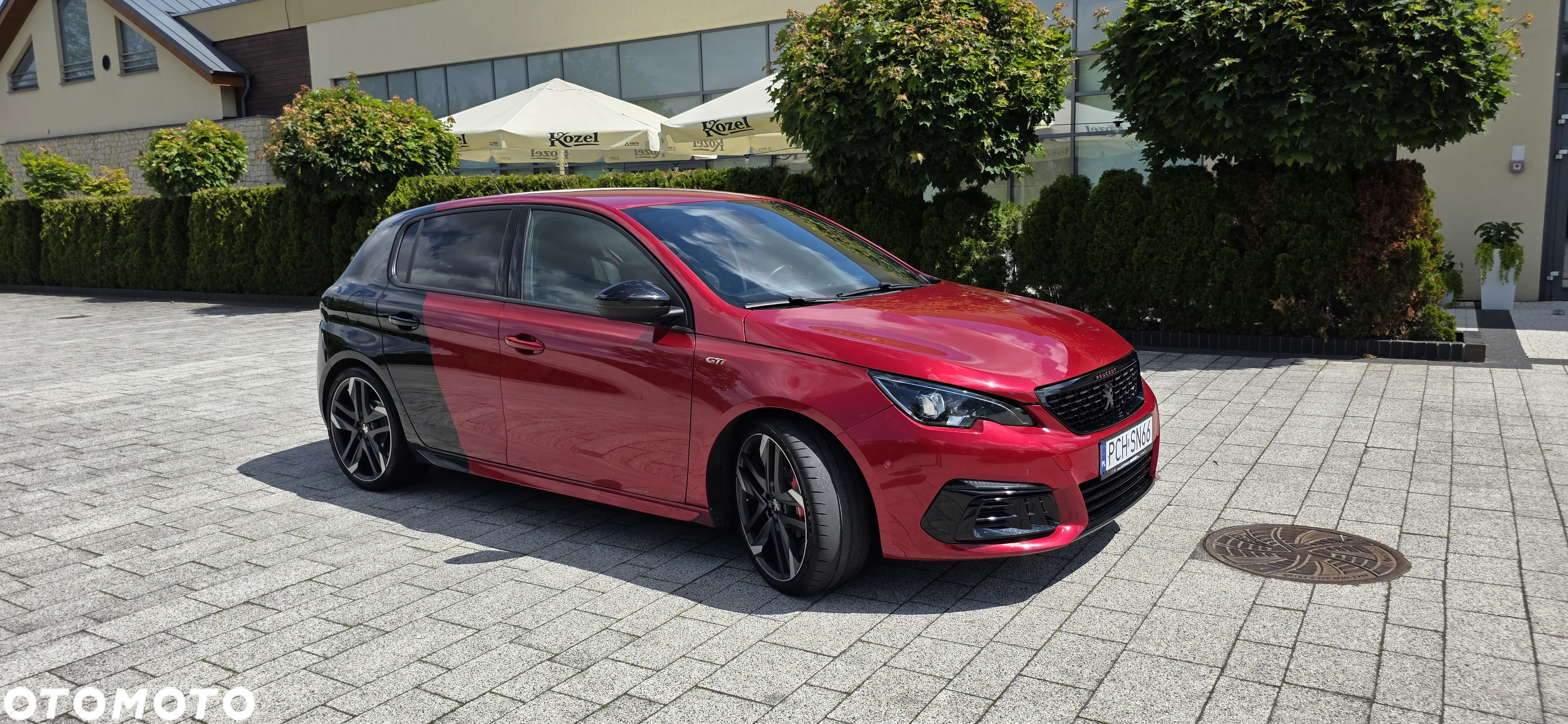 Peugeot 308 1.6 e-THP GTi by Sport S&S - 18