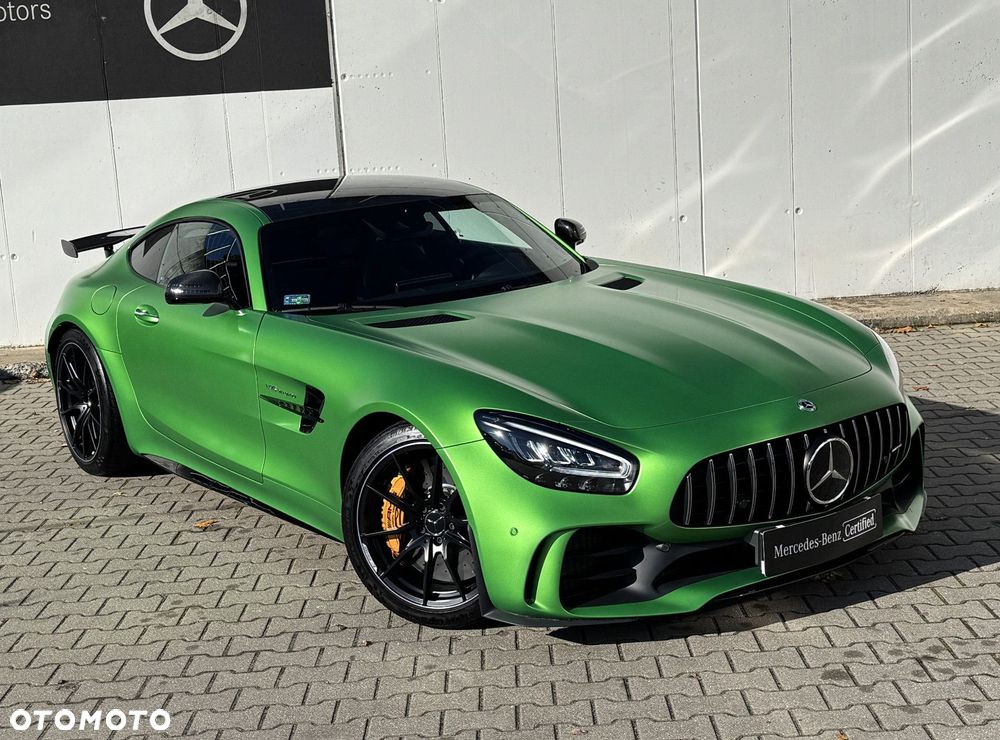Mercedes-Benz AMG GT - 11