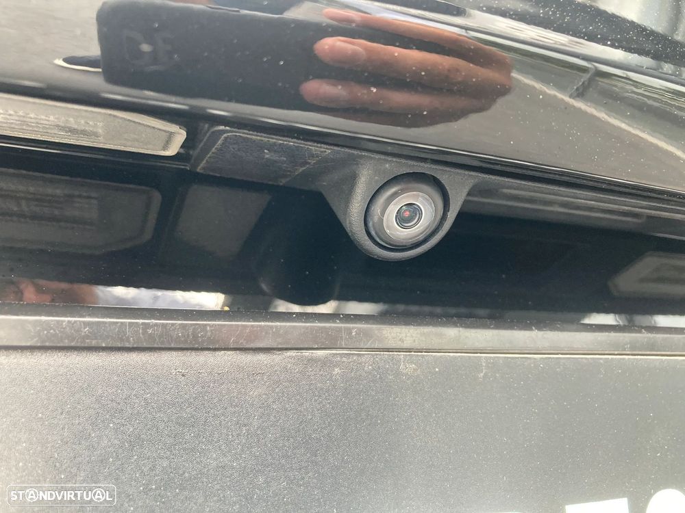 Tesla Model 3 RWD - 10
