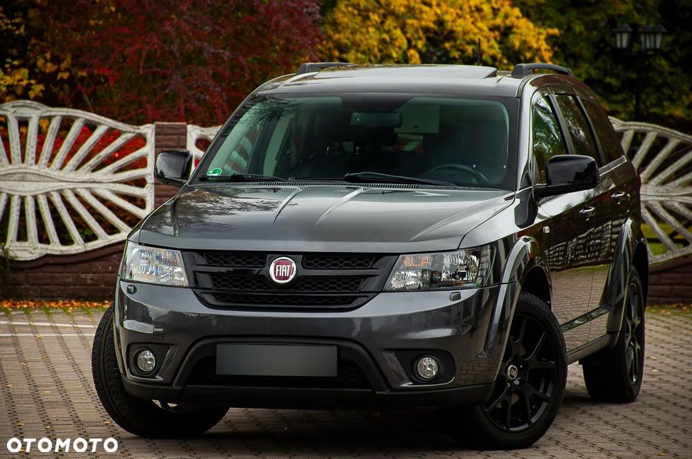 Fiat Freemont 2.0 Multijet 16V DPF Automatik Allrad Black Code - 17