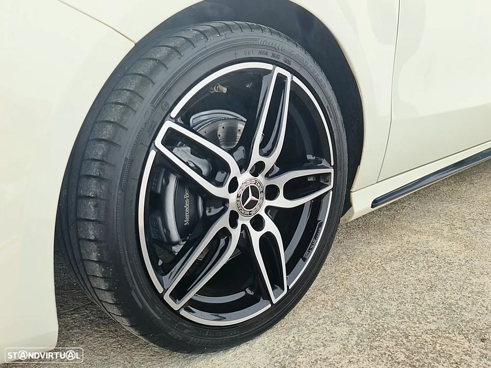 Mercedes-Benz A 180 CDI BE Edition AMG Line - 21