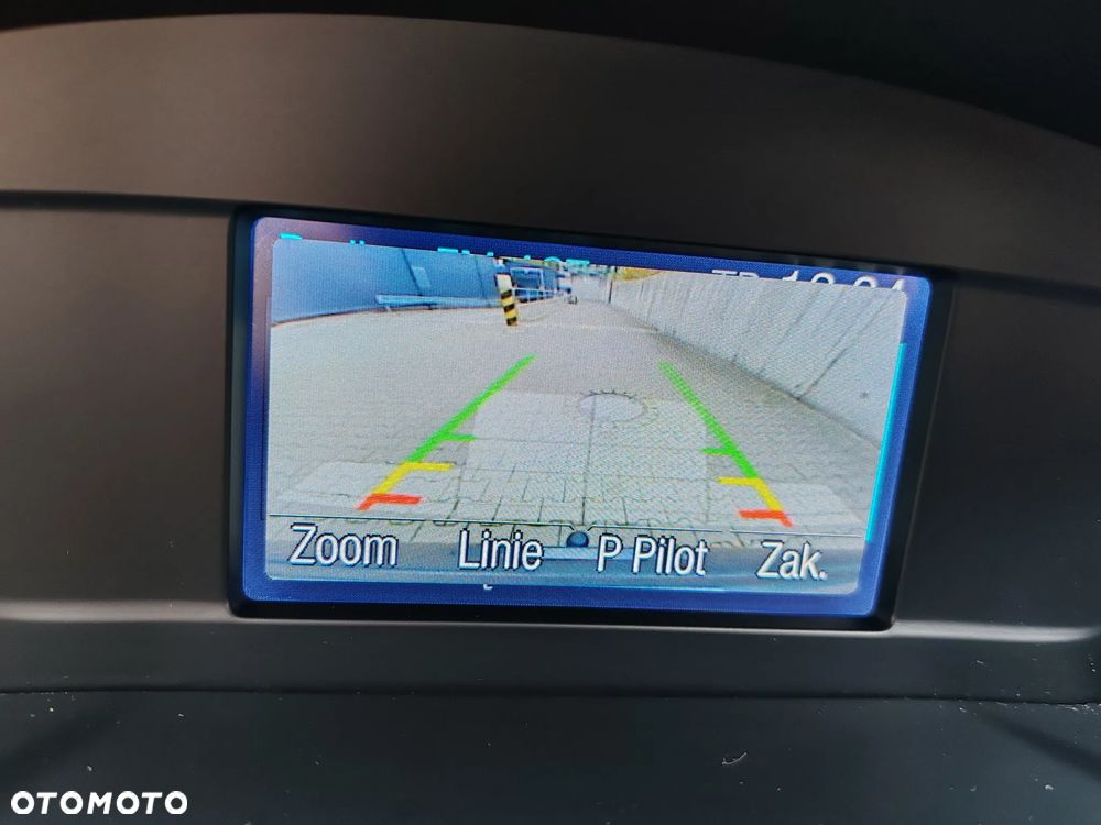 Ford Kuga 1.5 EcoBoost 2x4 Business Edition - 28