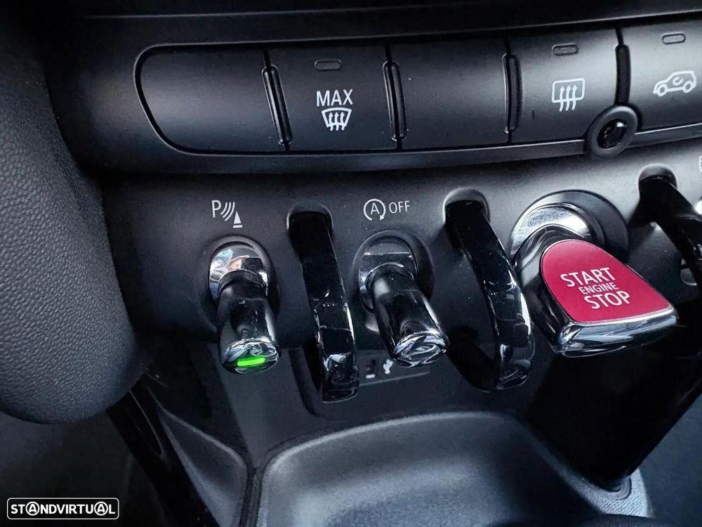 MINI 3 Portas John Cooper Works Auto Desportiva - 49