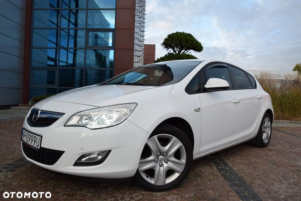 Opel Astra - 10
