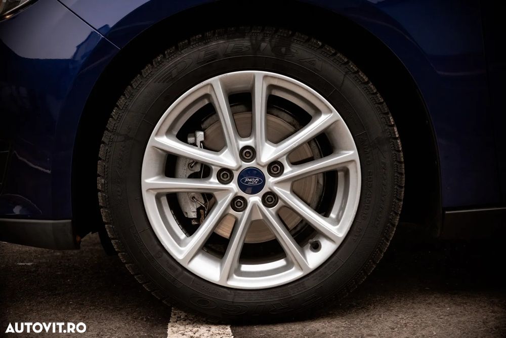Ford Focus 1.0 EcoBoost Trend - 31