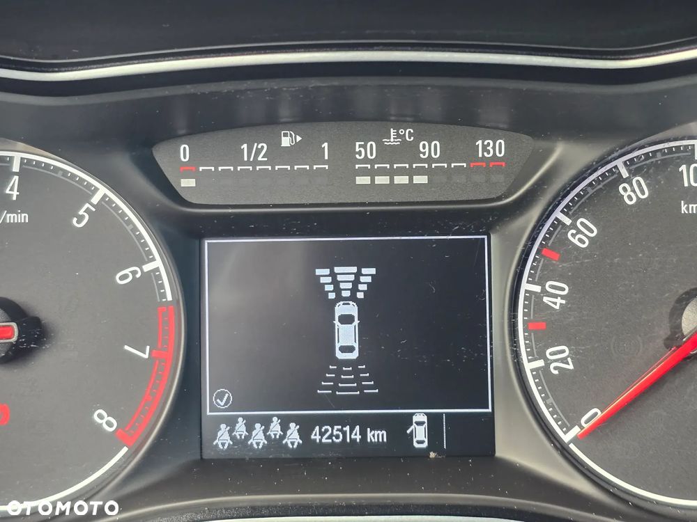 Opel Zafira 1.6 T Plus S&S - 14