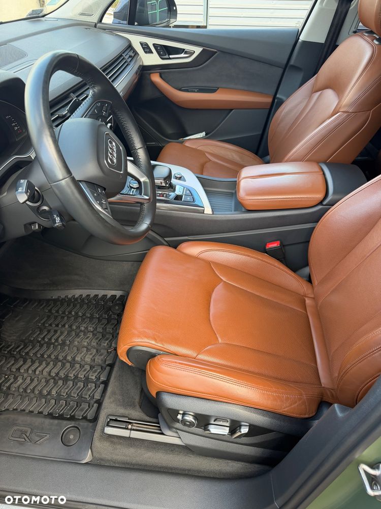 Audi SQ7 - 12