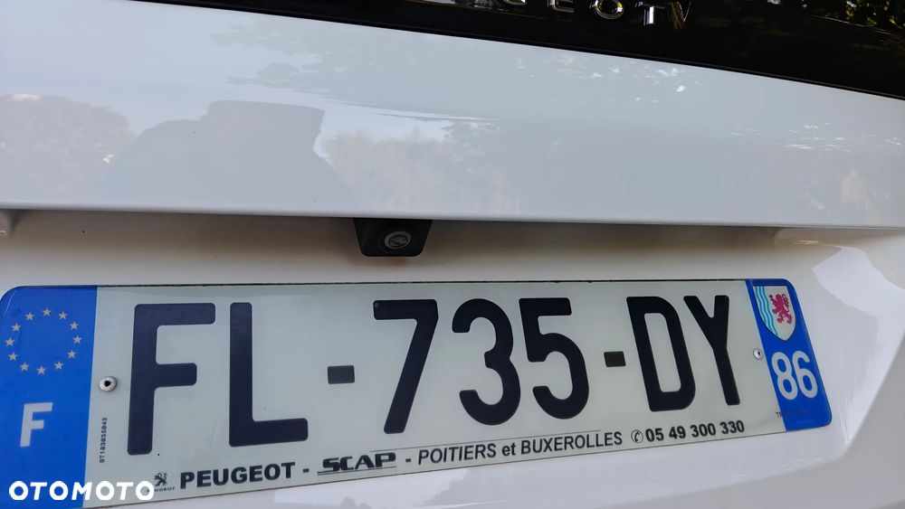 Peugeot 3008 1.5 BlueHDi GT Pack S&S EAT8 - 16
