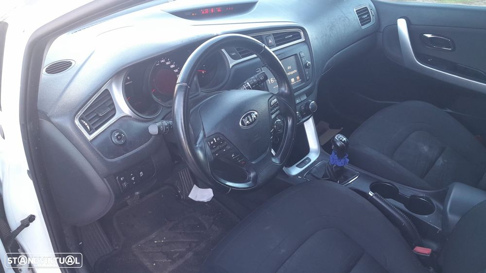 Kia Ceed SW 1.0 T-GDI Drive - 7