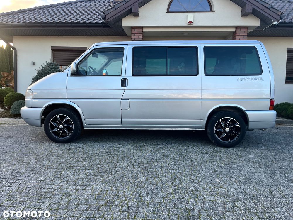 Volkswagen Multivan - 6