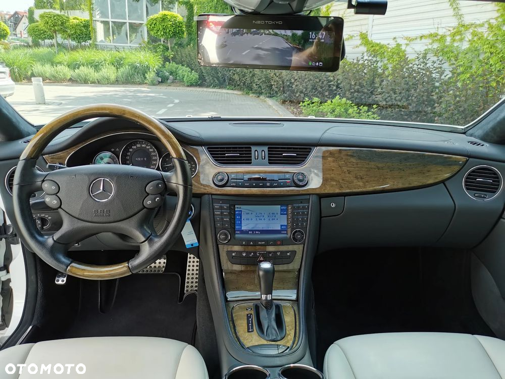 Mercedes-Benz CLS 350 7G-TRONIC - 23
