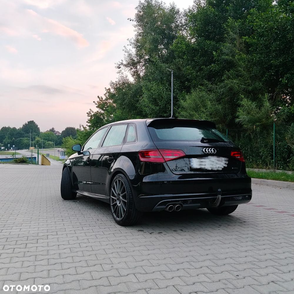 Audi A3 Sportback 2.0 TDI clean diesel Quattro Attraction - 4