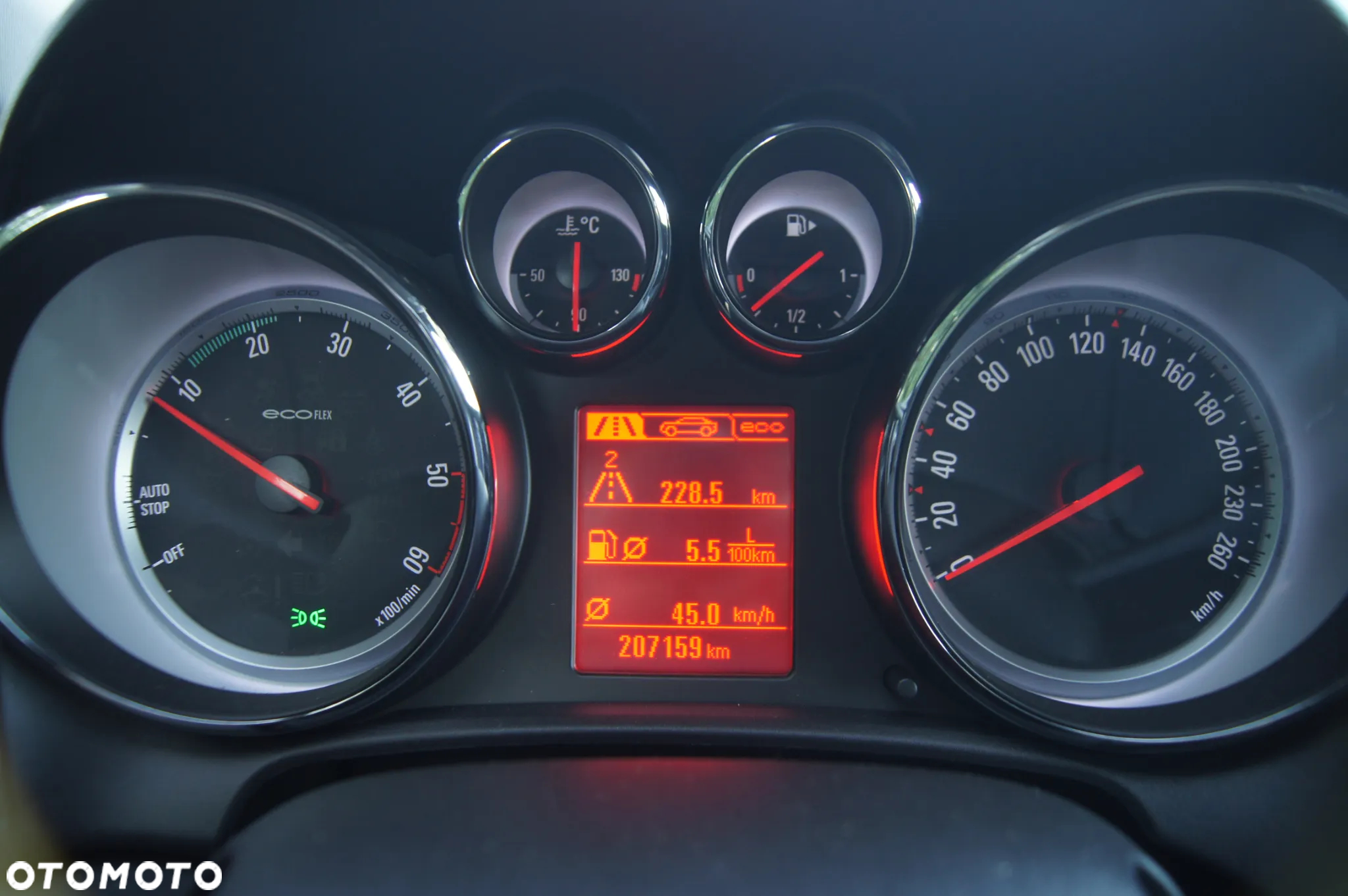 Opel Astra 1.7 CDTI DPF Cosmo - 28