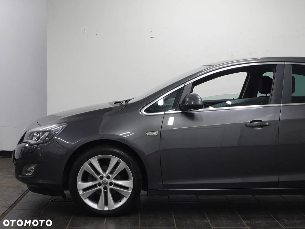 Opel Astra 1.4 Turbo Edition - 16