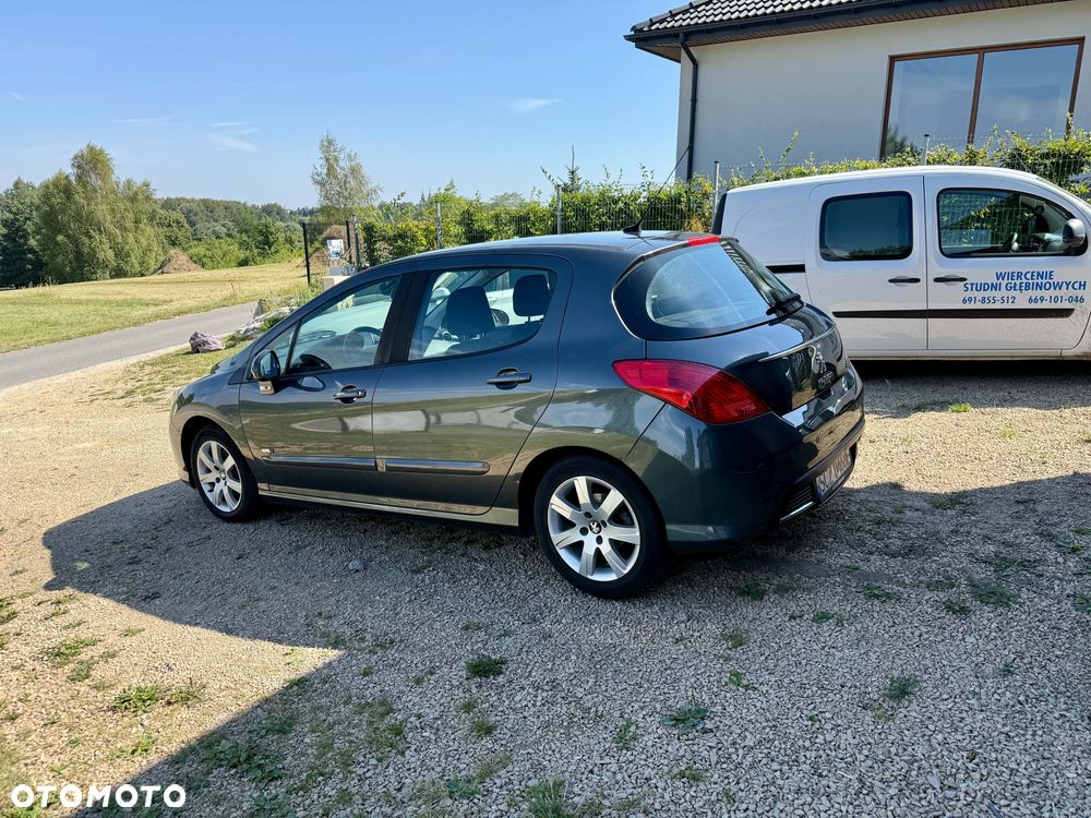 Peugeot 308 1.6 e-HDi Style STT - 2